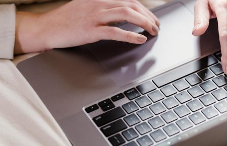 Kerja Paruh Waktu Cocok untuk Siapa?